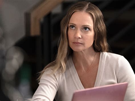 Criminal Minds: Evolution Star A.J. Cook Shares the。